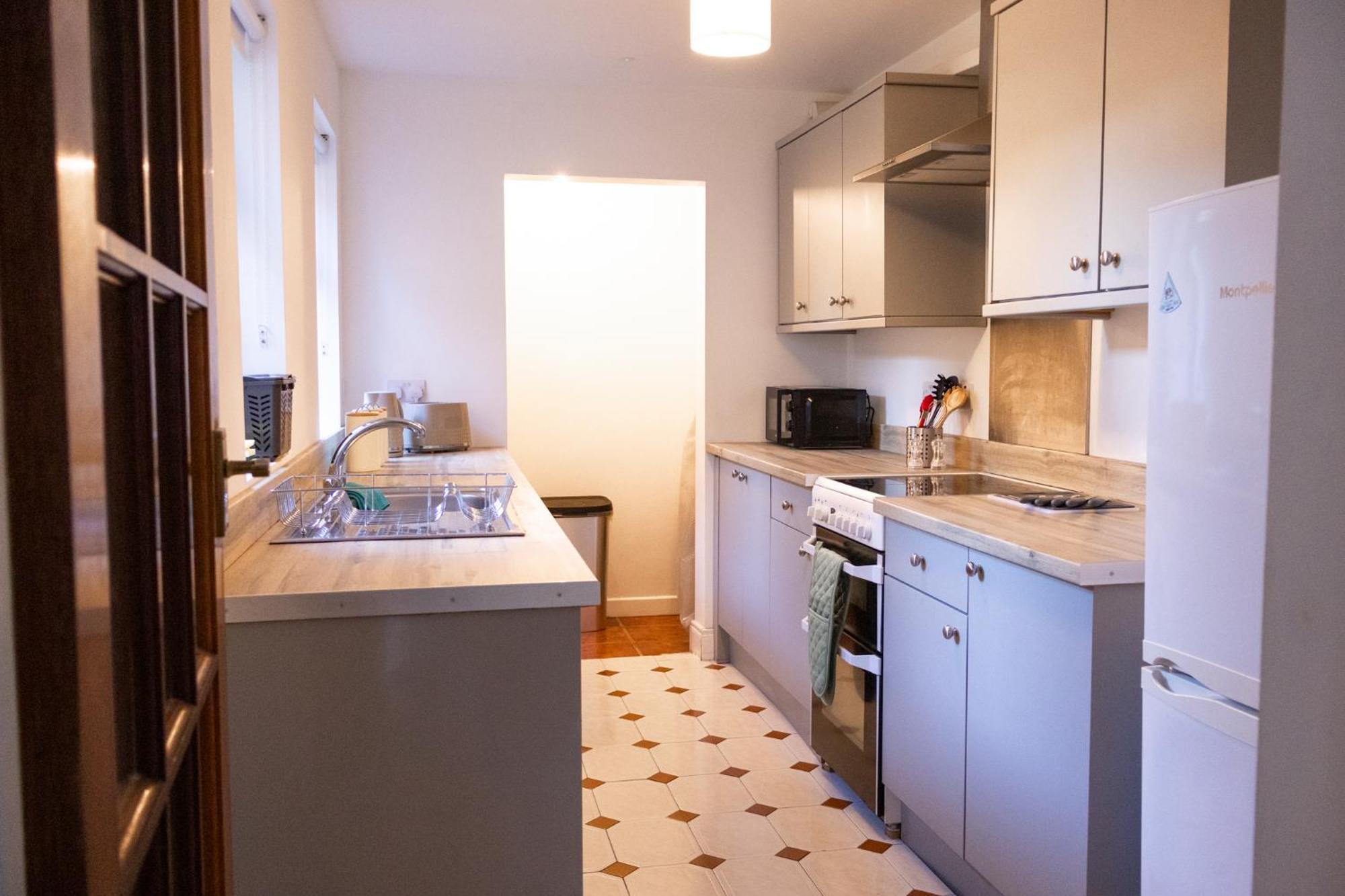 Victoria Road Guesthouse Belfast Dış mekan fotoğraf